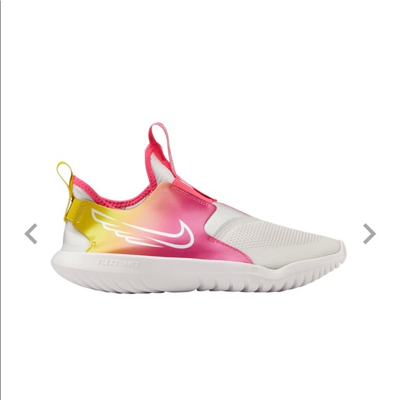 Nike easy slip on comfortable sneakers - Picture 1 of 8
